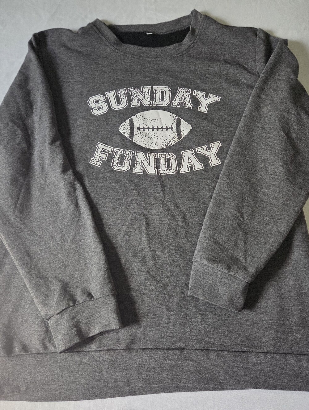 Gray XL Men's Sweatshirt Sunday Funday Football No Flaws Great Condition 092